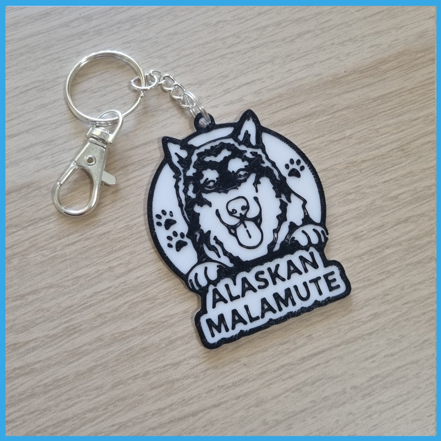 3D Printed Black & White Dog Breed Keychain - Alaskan Malamute