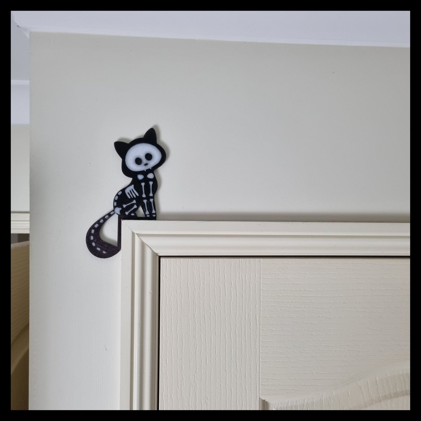 3D Print - Skeleton Cat Door Decoration