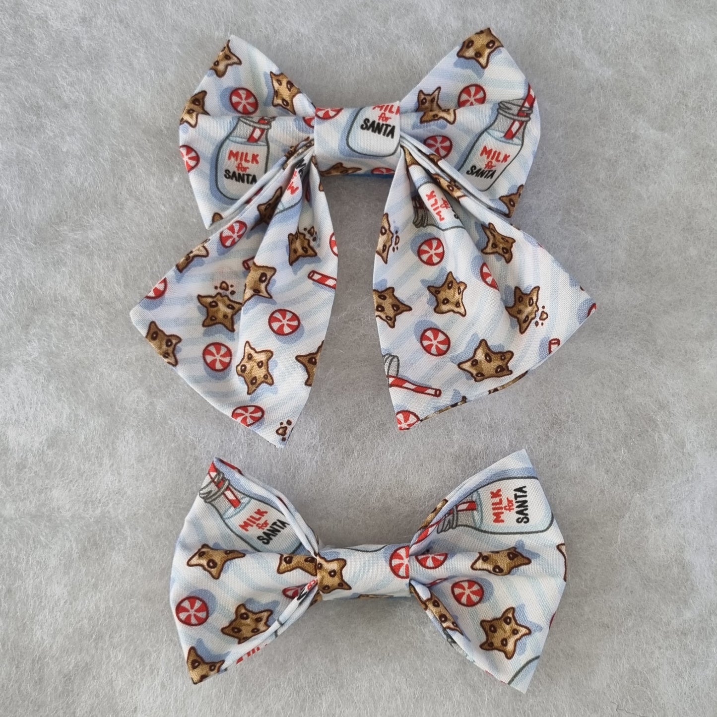 Santa's Milk and Cookies Hair Bowtie - Medium